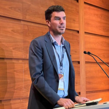 Speaker profile  Piet Vanrusselt