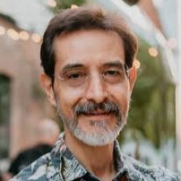 Speaker profile  Lobo Tiggre