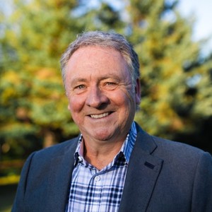 Speaker profile  Alastair McIntyre