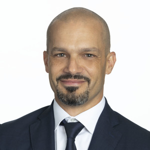 Speaker profile  Eben Visser